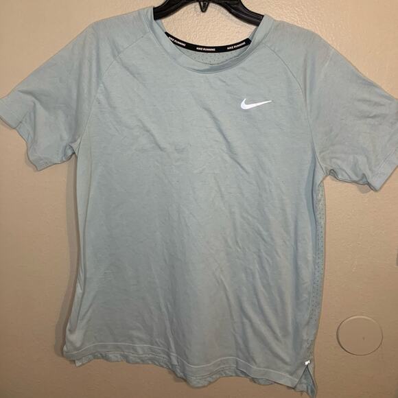 Nike Dri-fit light blue shirt super soft material size large - Picture 5 of 7